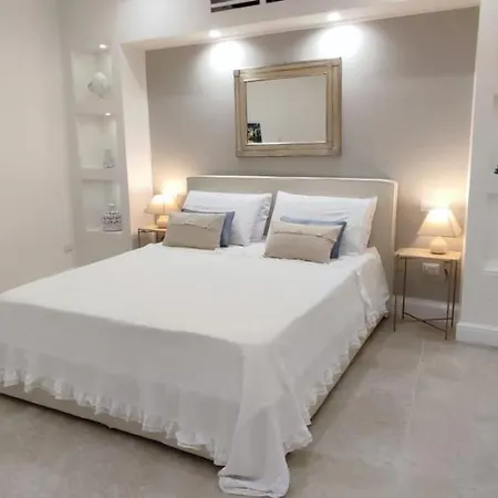 Гостевой дом Porta Piccola Luxury Бари