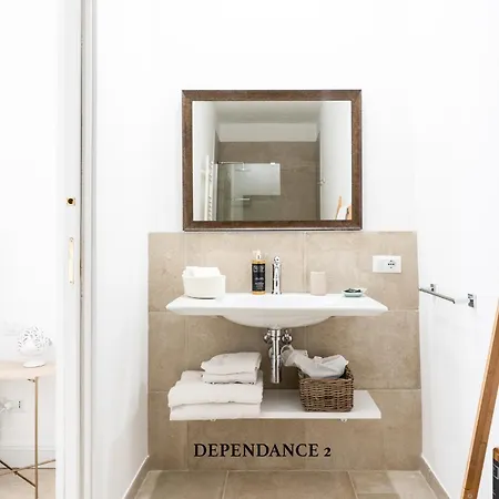 Porta Piccola Luxury Maison d'hôtes 4*